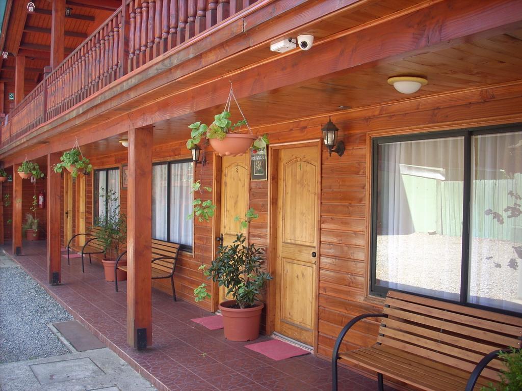 Apart-Hotel Colonia-Koenigsberg Estacionamiento Deptos Completos Ubicado En El Centro De Valdivia Aire Acondicionado Dış mekan fotoğraf