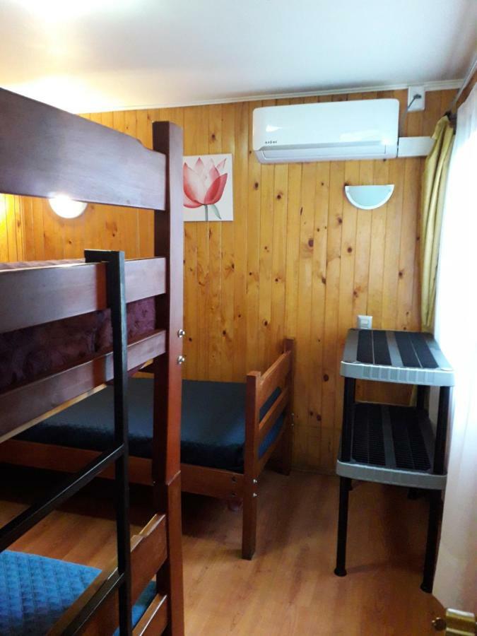 Apart-Hotel Colonia-Koenigsberg Estacionamiento Deptos Completos Ubicado En El Centro De Valdivia Aire Acondicionado Dış mekan fotoğraf